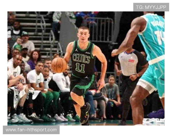 凯尔特人替补连续得分巩固领先优势